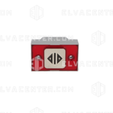 MP, Drukknop serie compac T - vierkant - Rood - gegraveerd met symbool < >